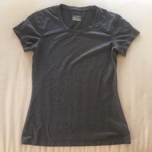 Under Armour Fitted Tee
